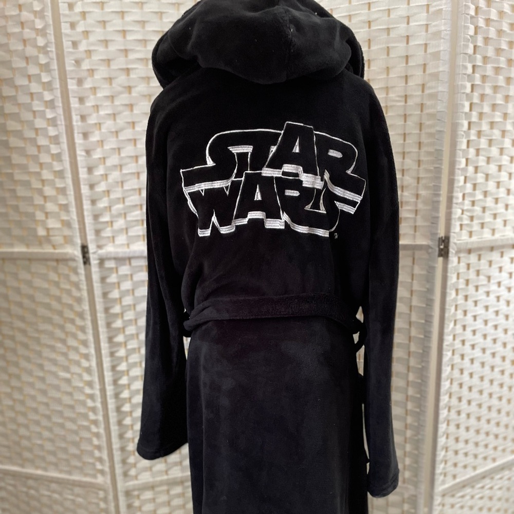 Black velour hooded robe. Gently used. Definitely for the Star Wars fan